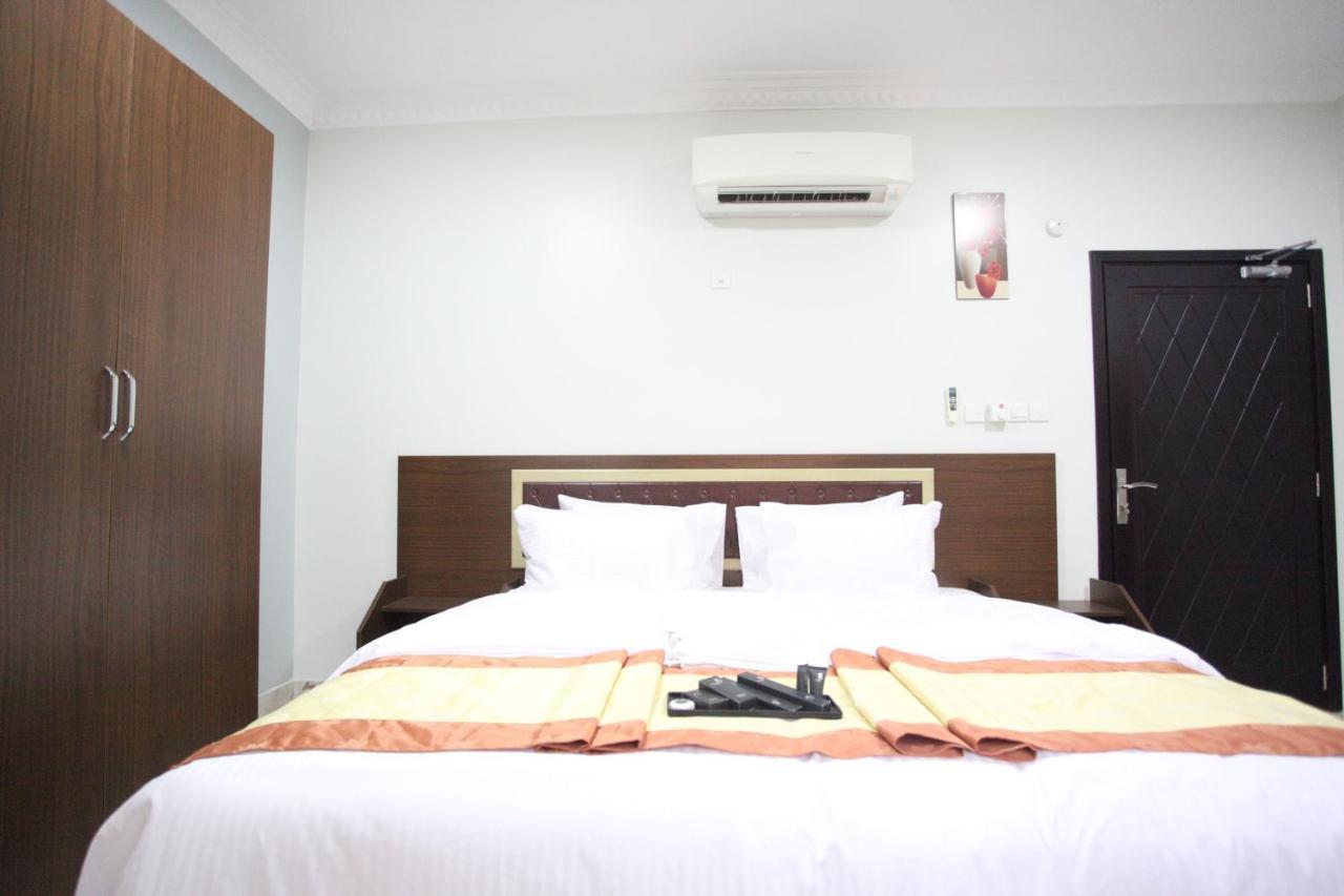 Almanzel Hotel Apartments Maszkat Kültér fotó
